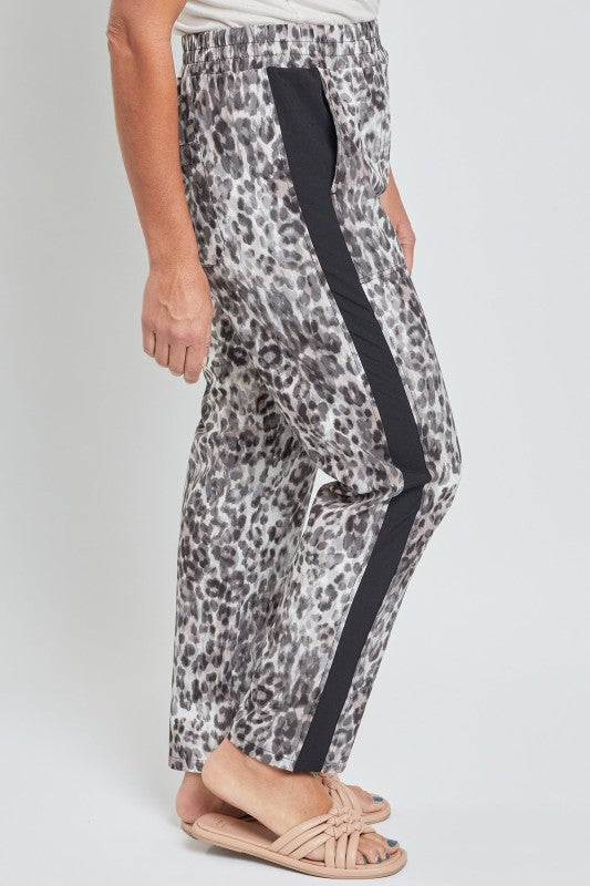 Techno fabric jogger