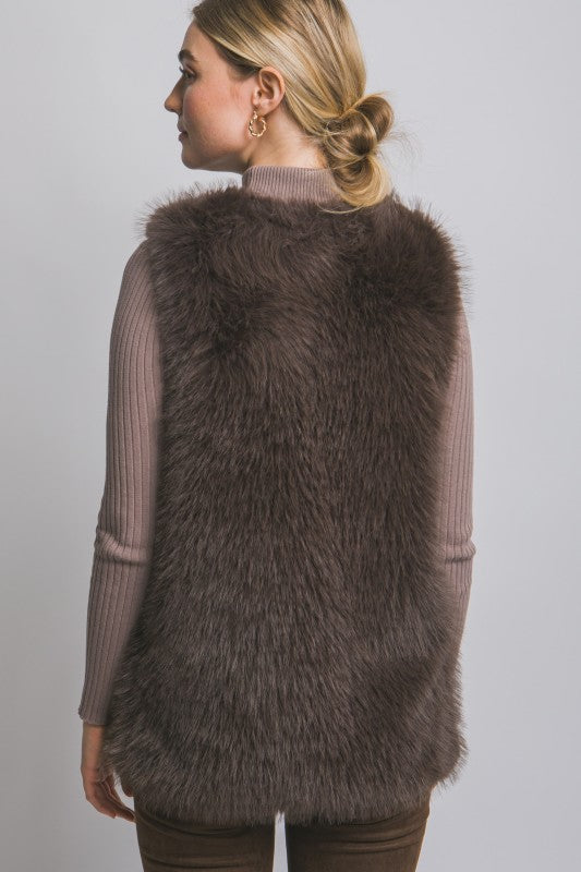 Faux fur vest - 2 COLORS