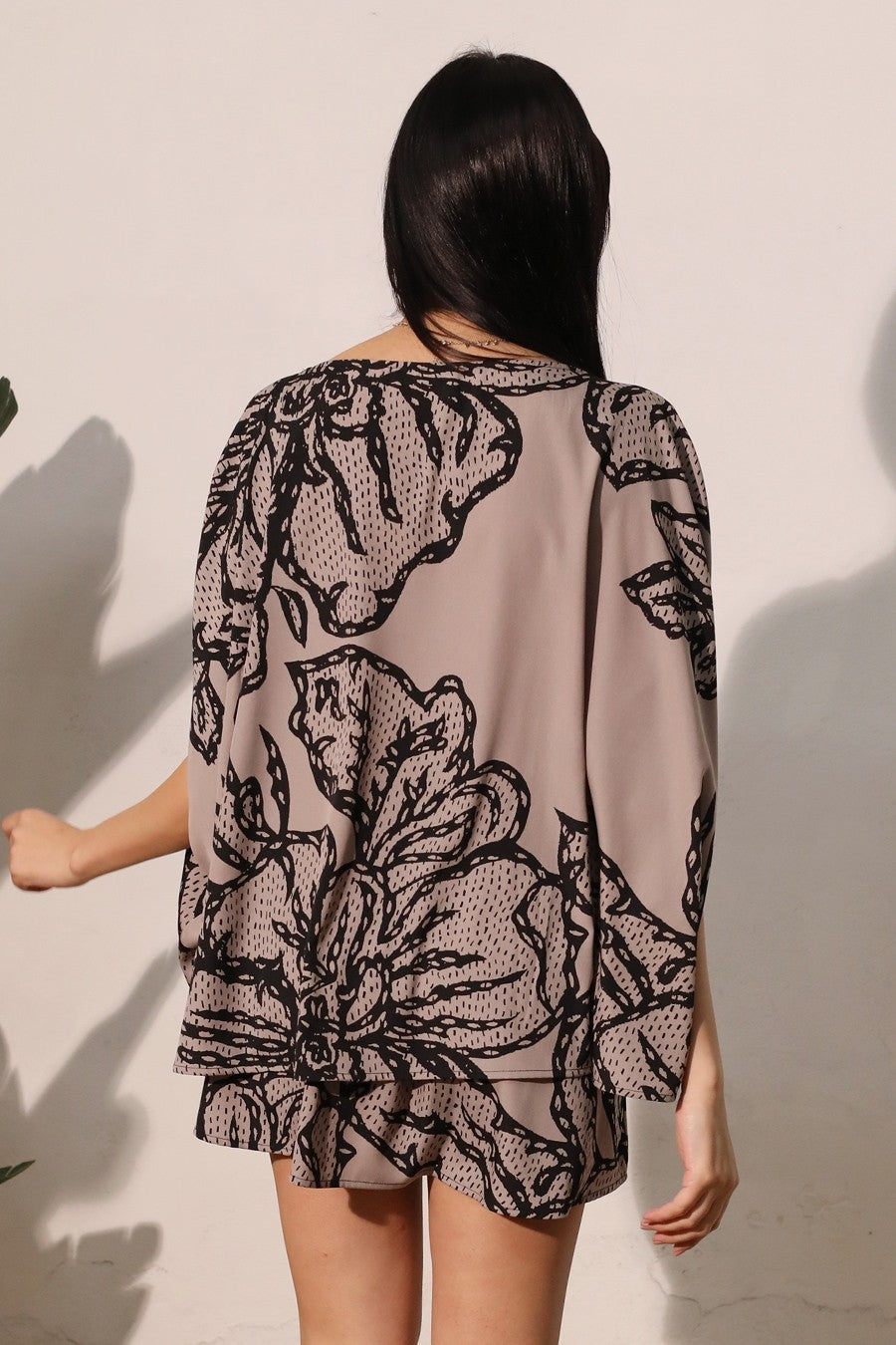 Chantilly print caftan top