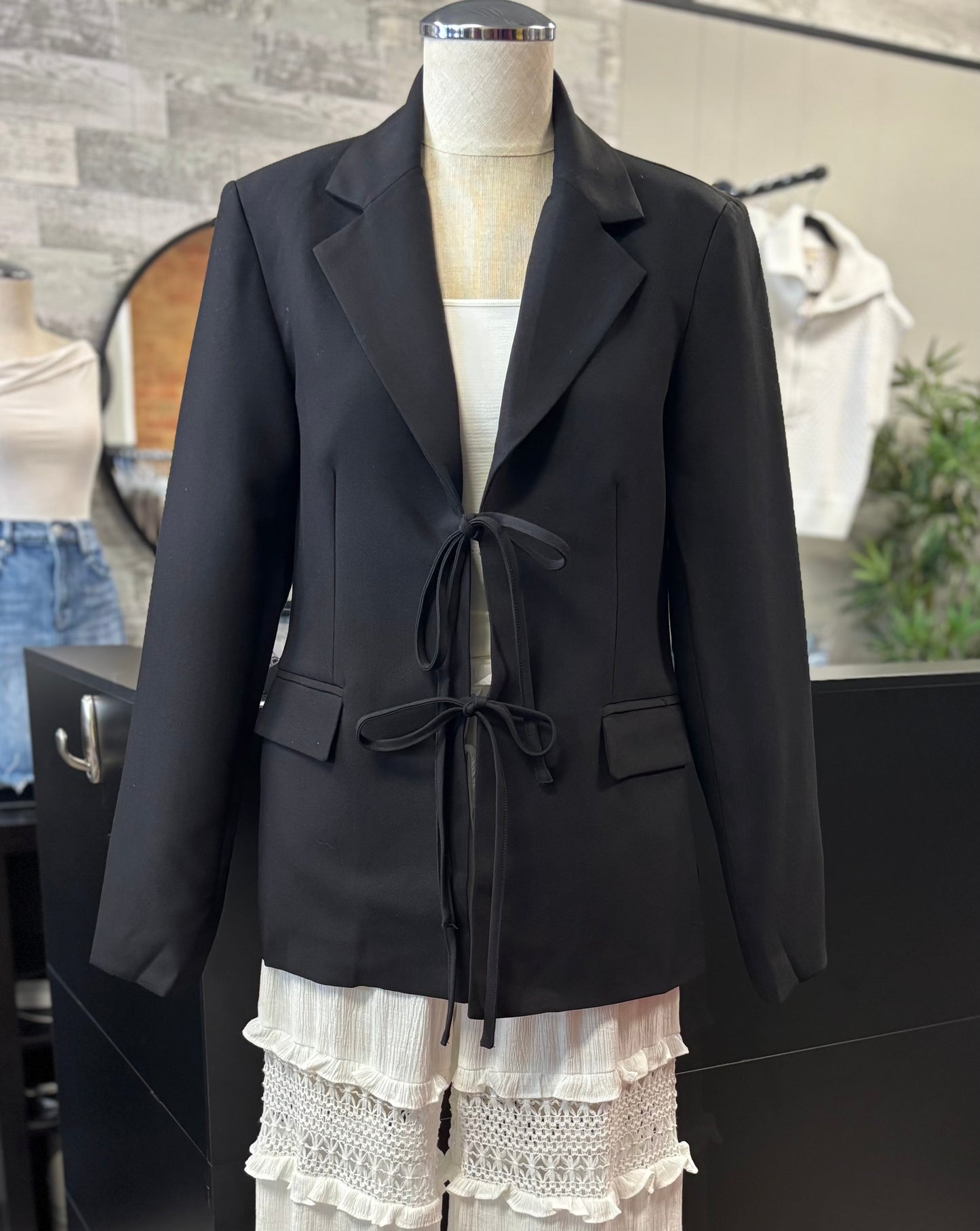 Tie front blazer ( 2 colors)