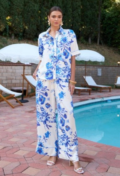 Blue floral short sleeve button up blouse