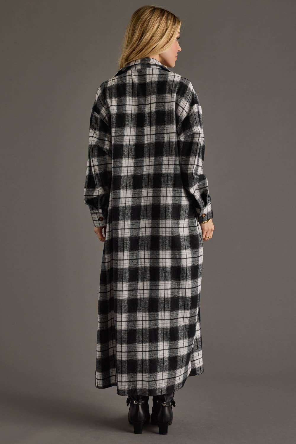 Black & White Plaid Long Lightweight Jacket