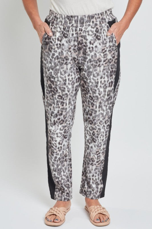 Techno fabric jogger
