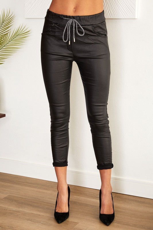 Coated jogger with lurex tie (2 colors)
