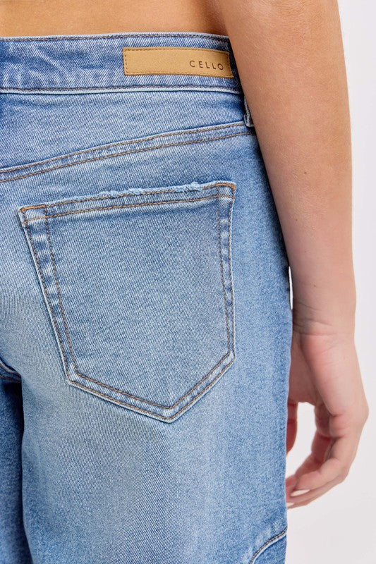 Low rise wide leg with seam details by Cello