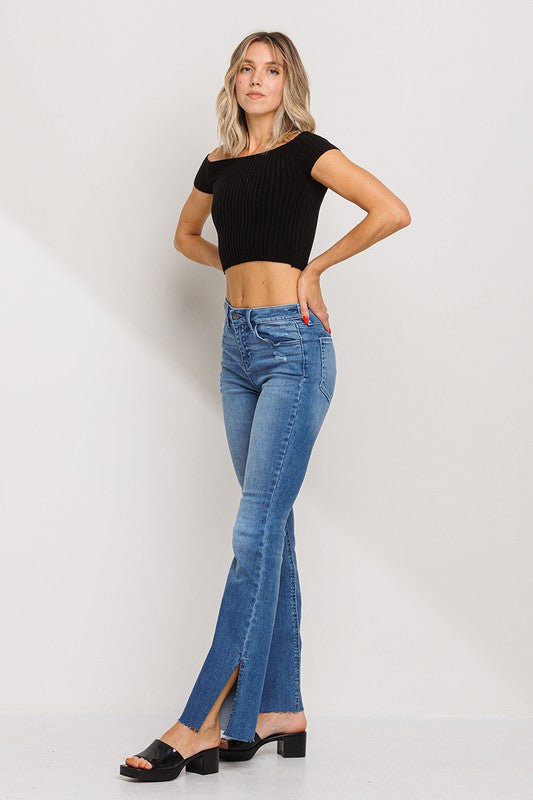 Mid rise flare with side slits
