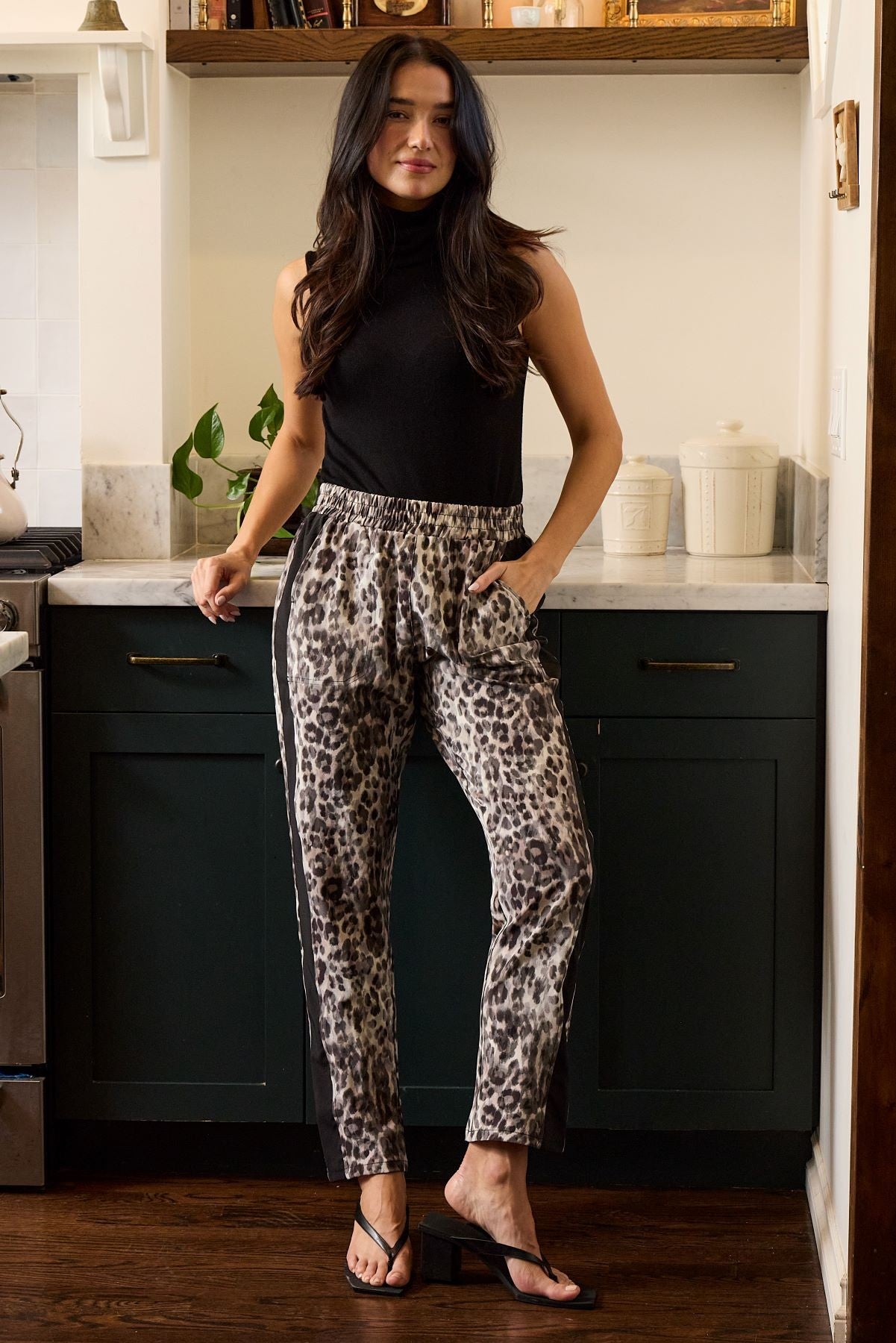 Techno fabric jogger