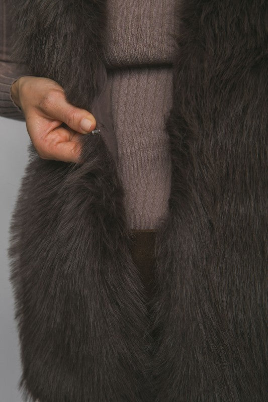Faux fur vest - 2 COLORS