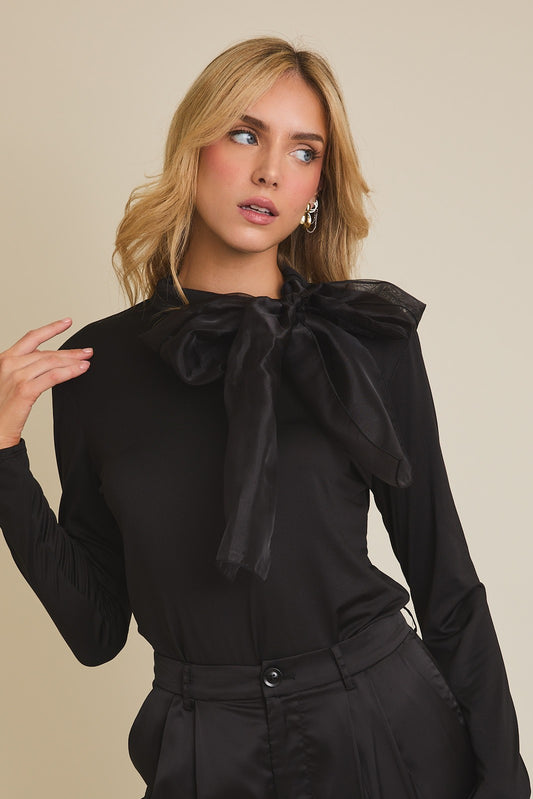 Bow detail top