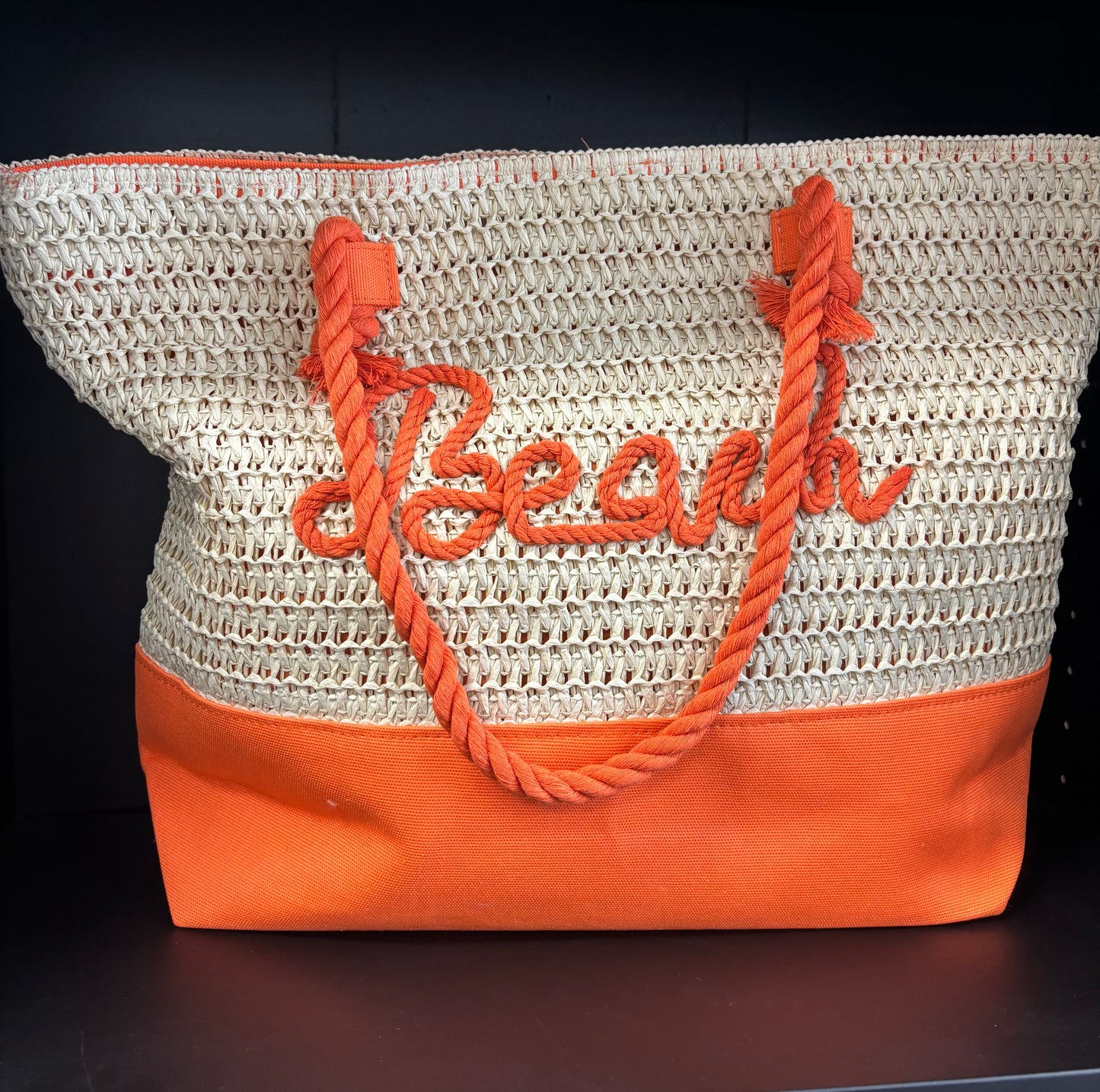 Beach tote bag