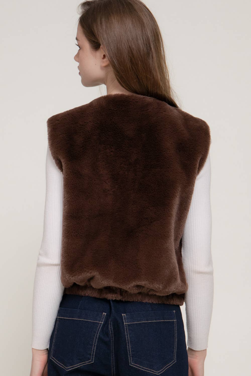 Round Neck Front Zipper with Flap Pocket Faux Fur Vest