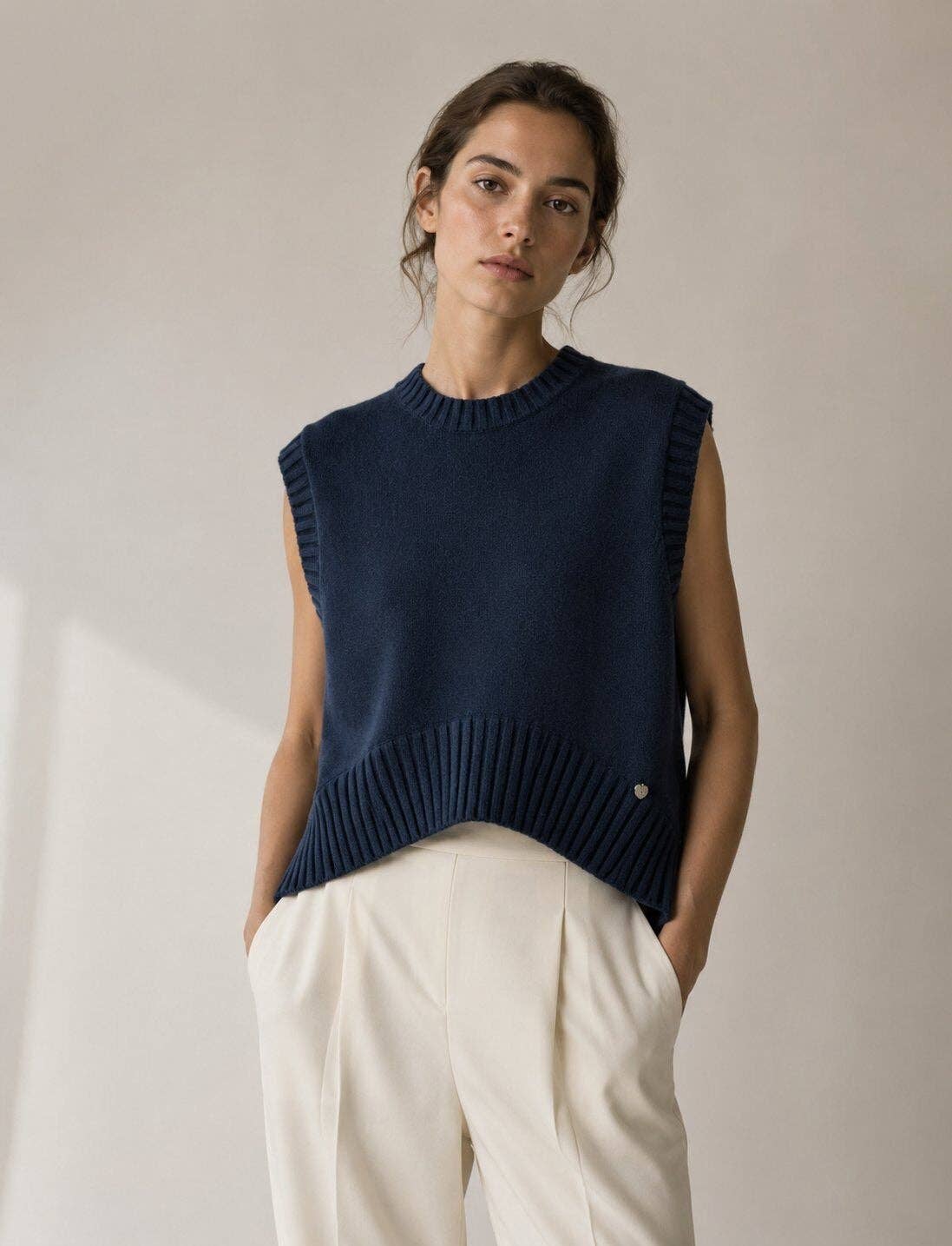 LUBXC Boxy Knit Vest — 11 Colors