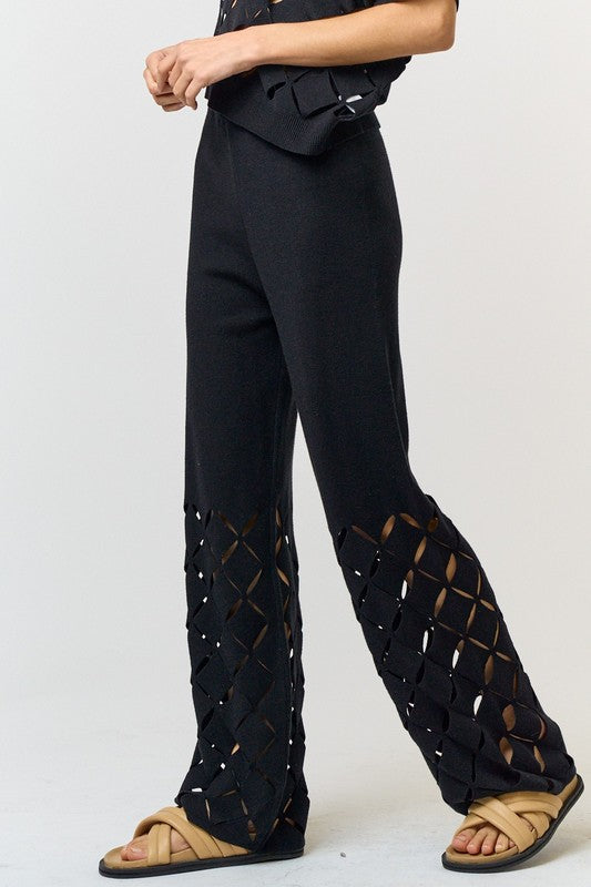 Cut out leg sweater pant