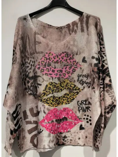 Lips sweater