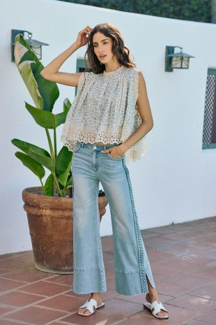 Wide leg jean with side braid detail