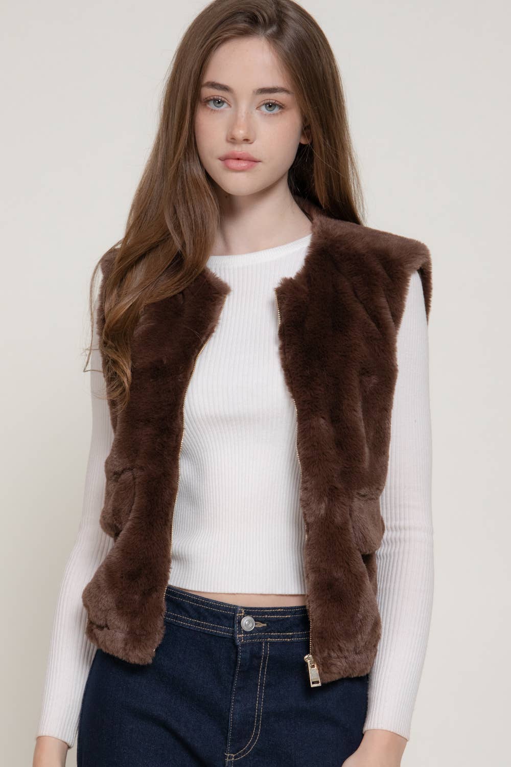 Round Neck Front Zipper with Flap Pocket Faux Fur Vest