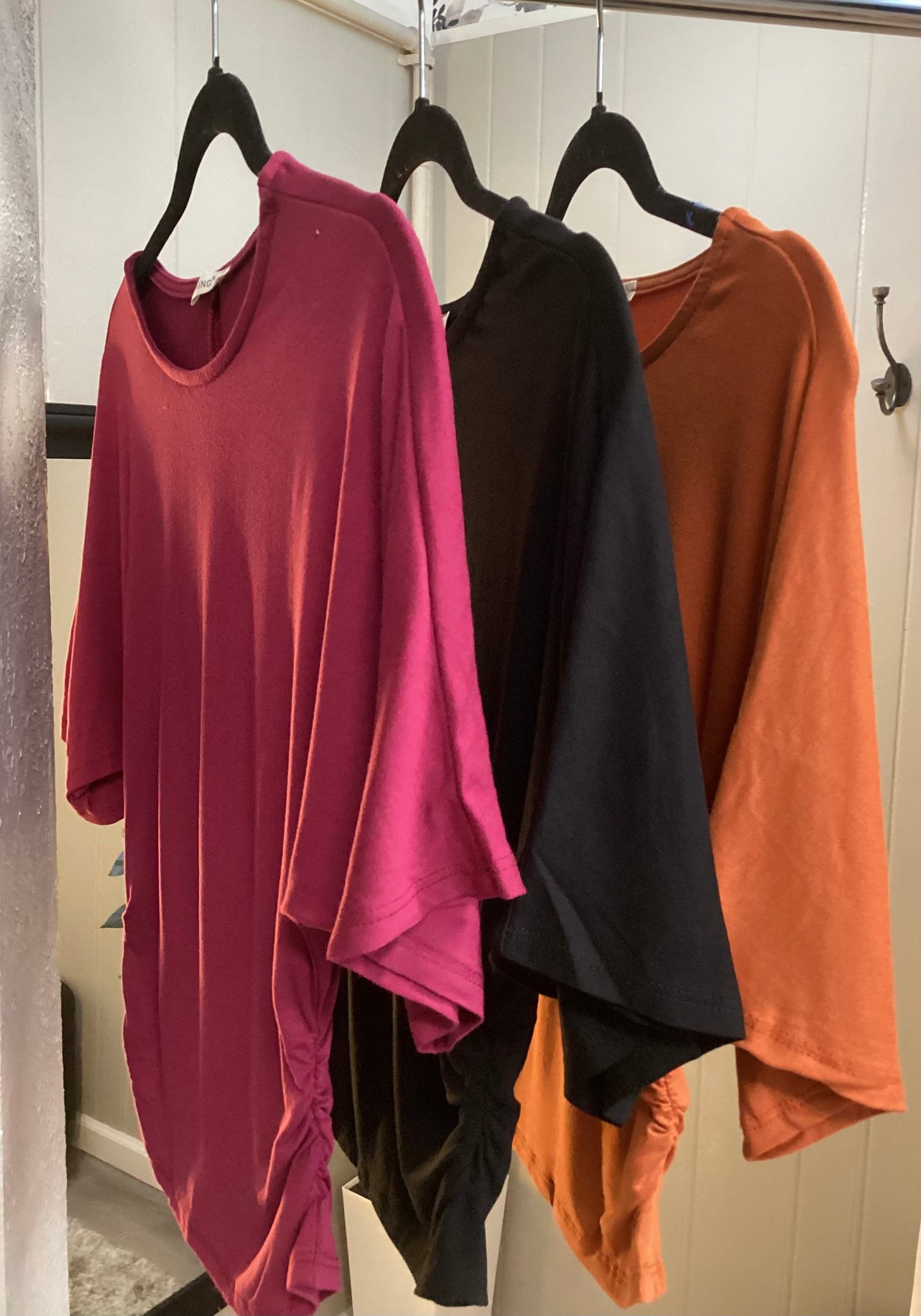 Short sleeve ruched top (3 colors)