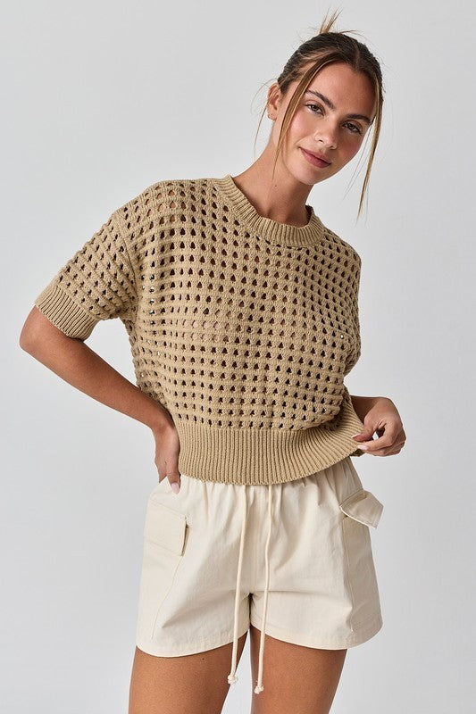 Cropped crochet top (2 colors)