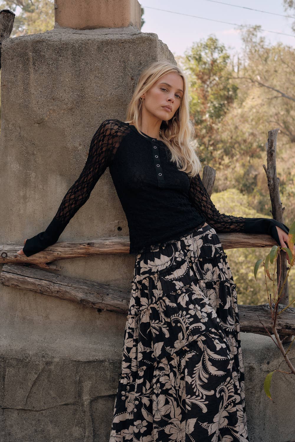 Floral Lace Raglan-Sleeve Henley Top