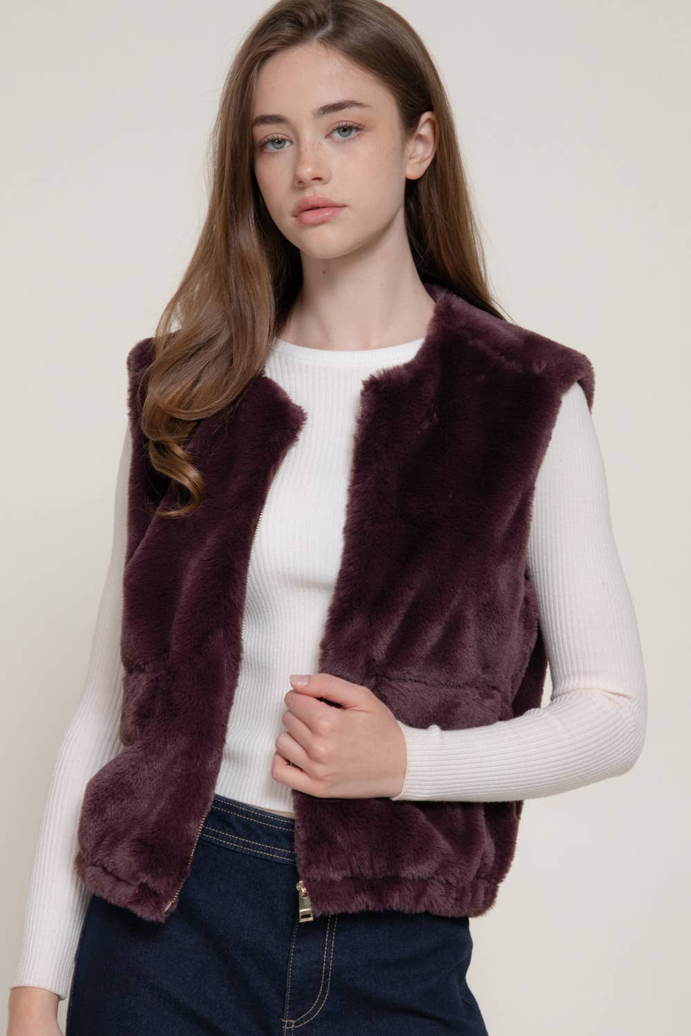 Round Neck Front Zipper with Flap Pocket Faux Fur Vest
