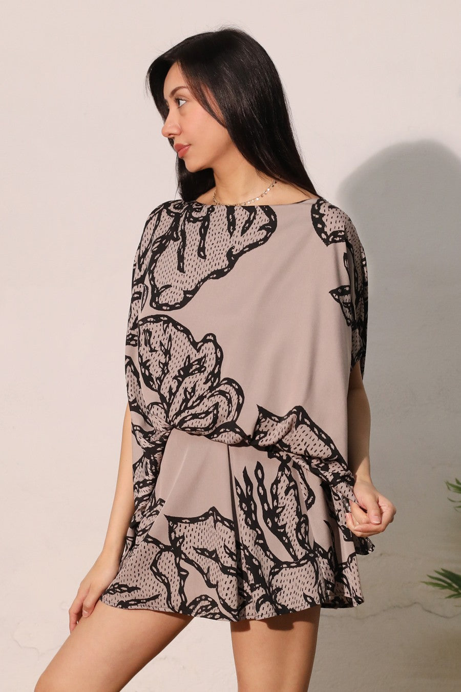 Chantilly print caftan top