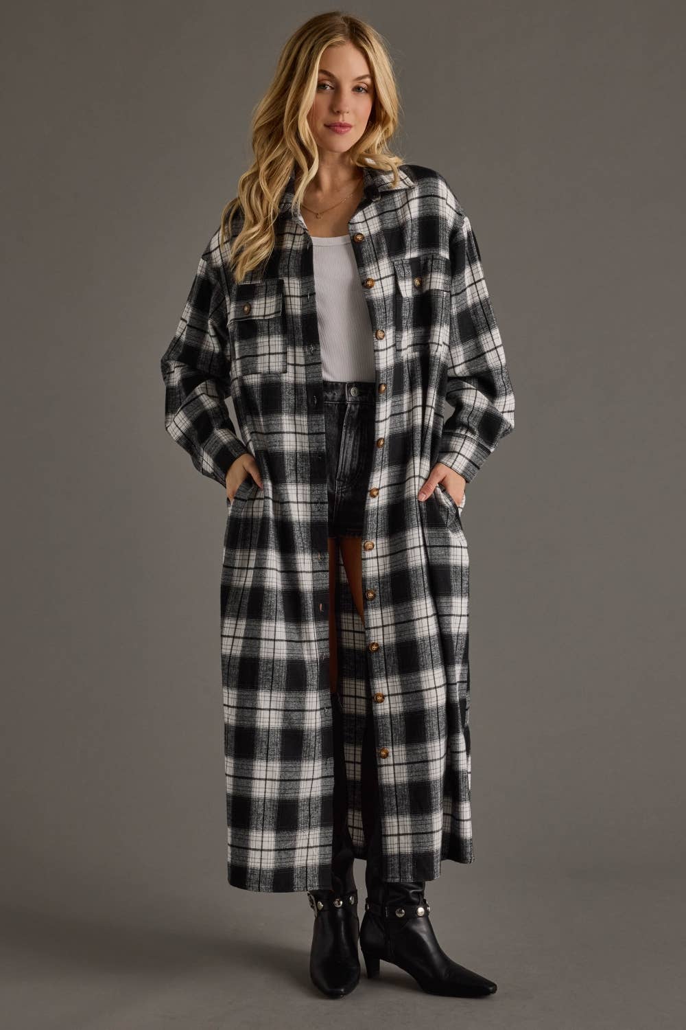 Black & White Plaid Long Lightweight Jacket