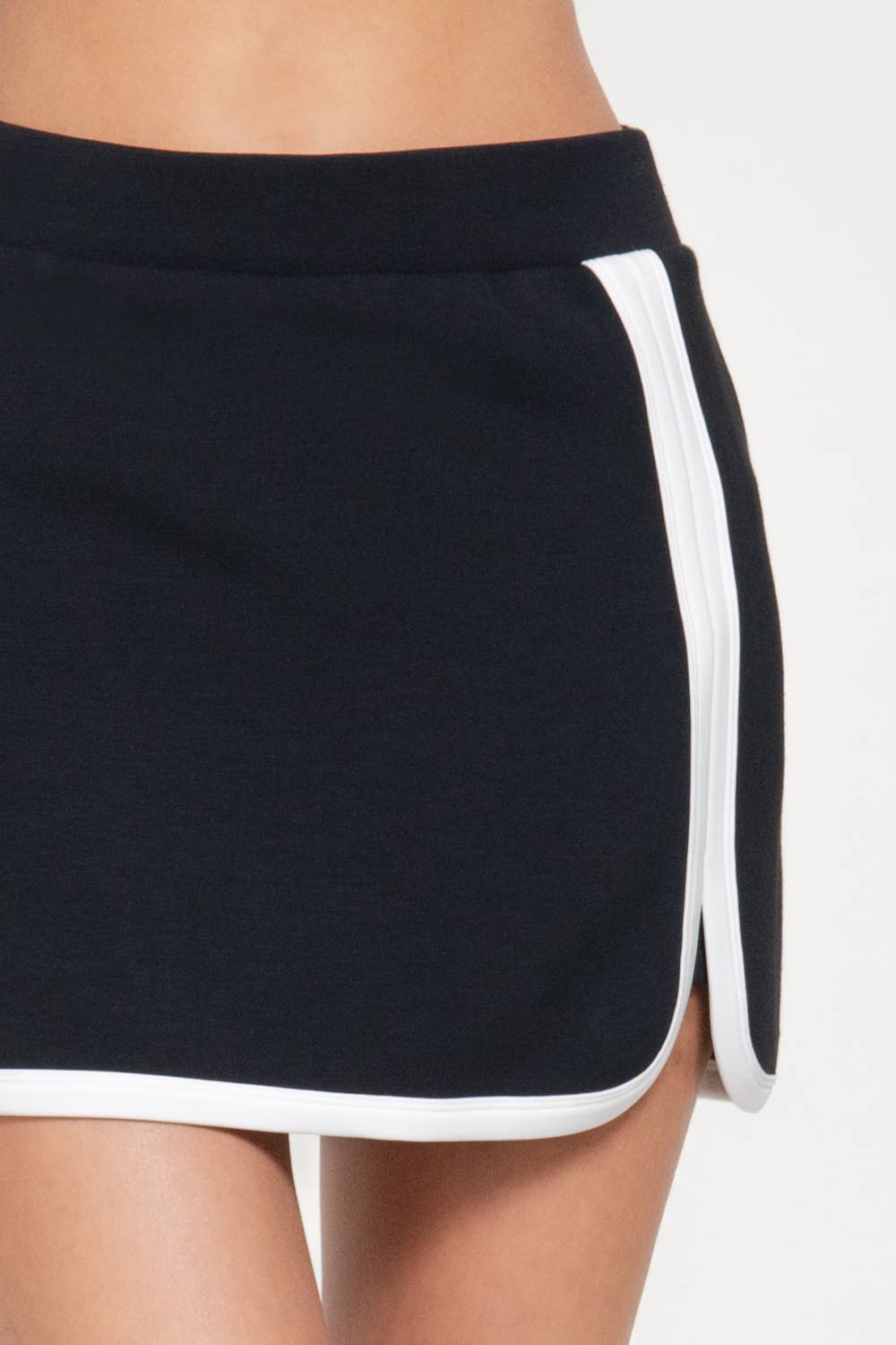 Elastic Waist Soft Scuba Mini Skirt with Inner Shorts