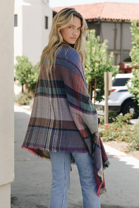 Cozy plaid wrap (one size)