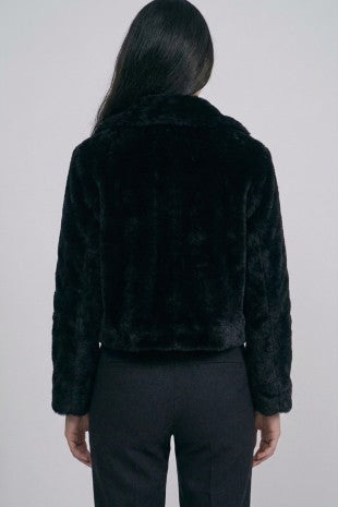 Faux fur short jacket in black