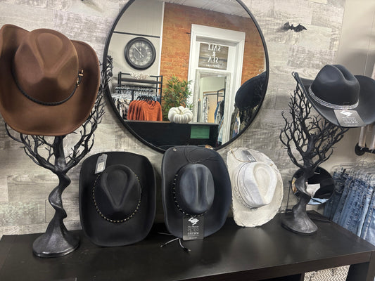 Cowboy hats by Peter Grimm