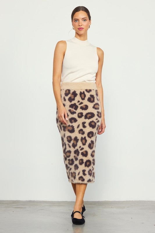 Leopard fuzzy midi skirt