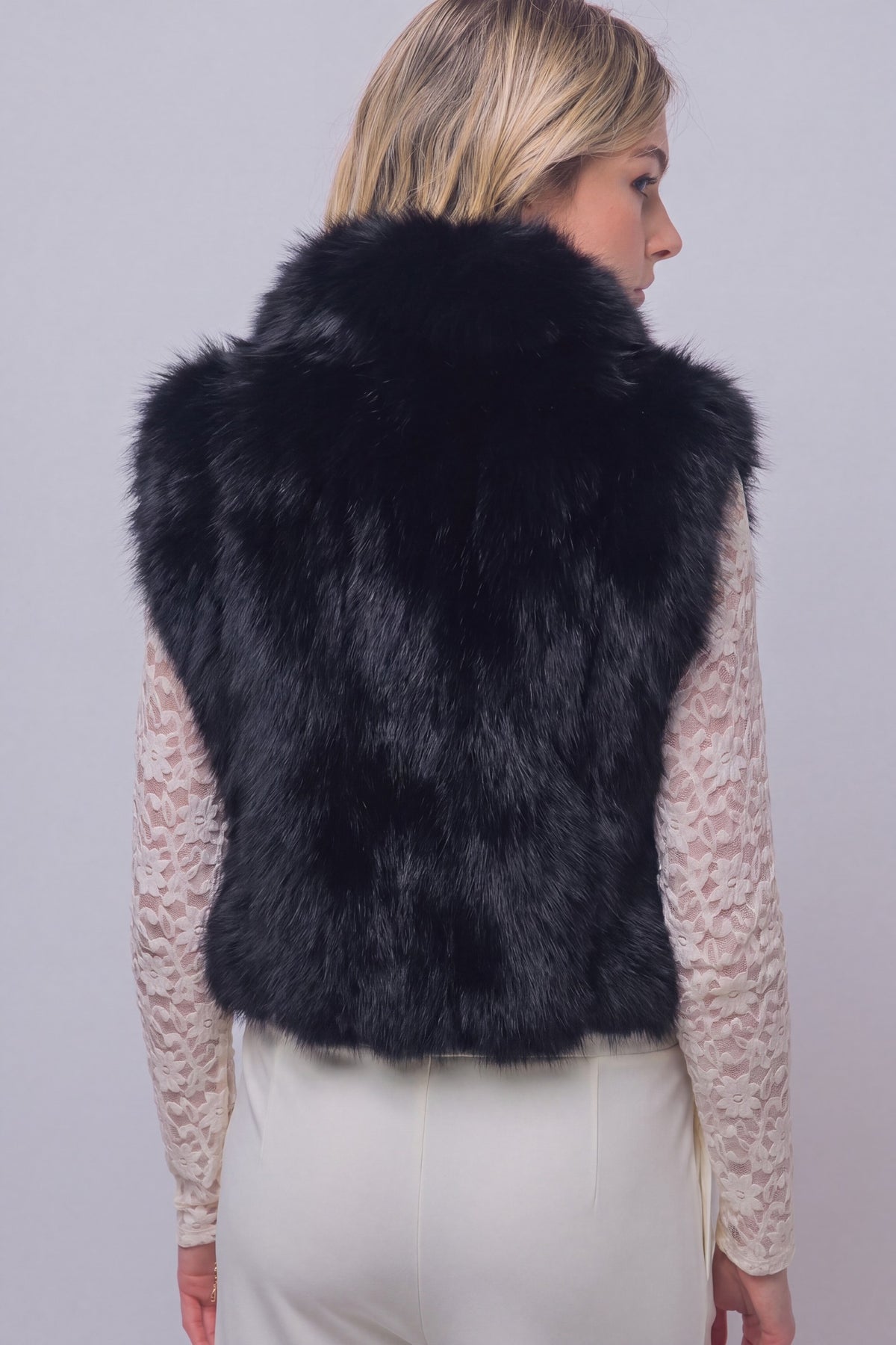 Fur vest (2 colors)