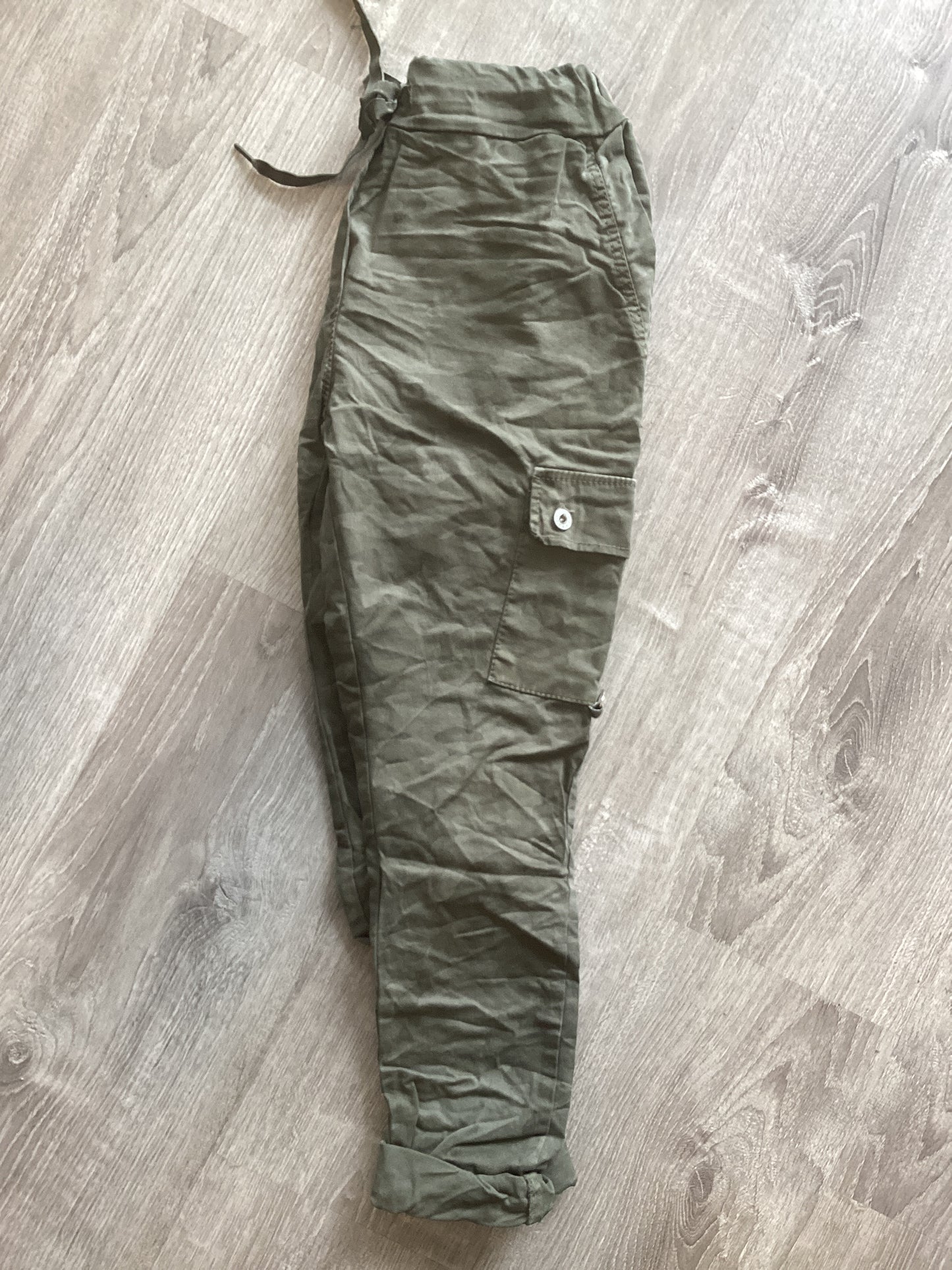 Army green camo jogger