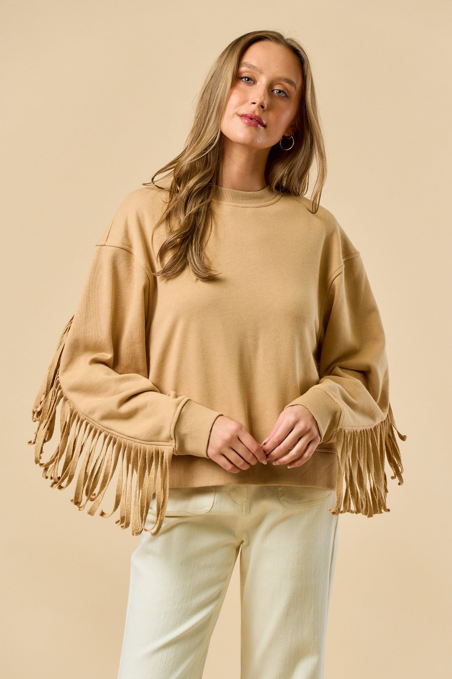 Crewneck sweatshirt with fringe