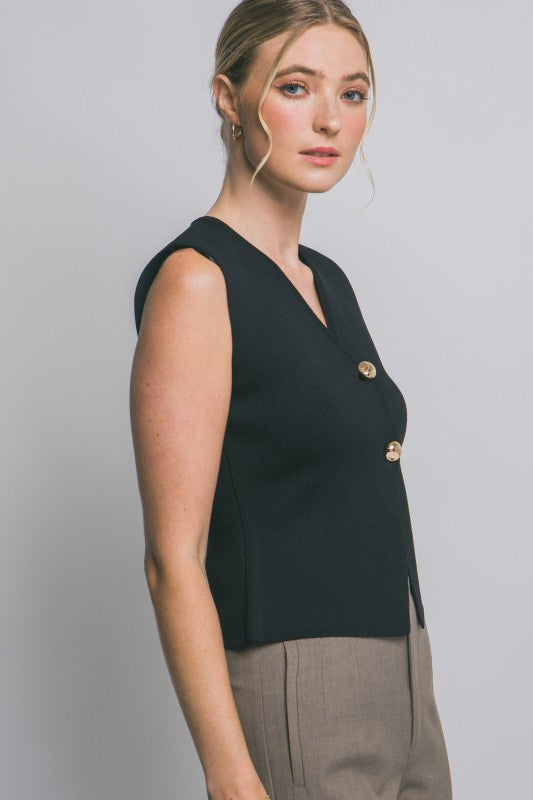 Fitted knit vest