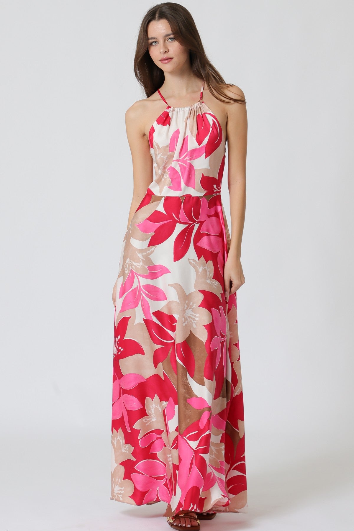 Floral halter neck maxi dress