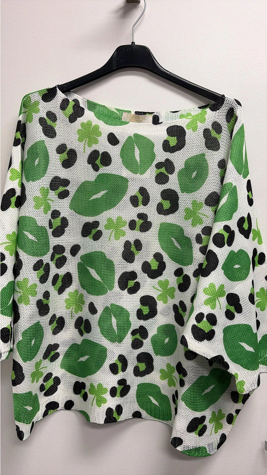 Green lips St Patrick’s sweater one size