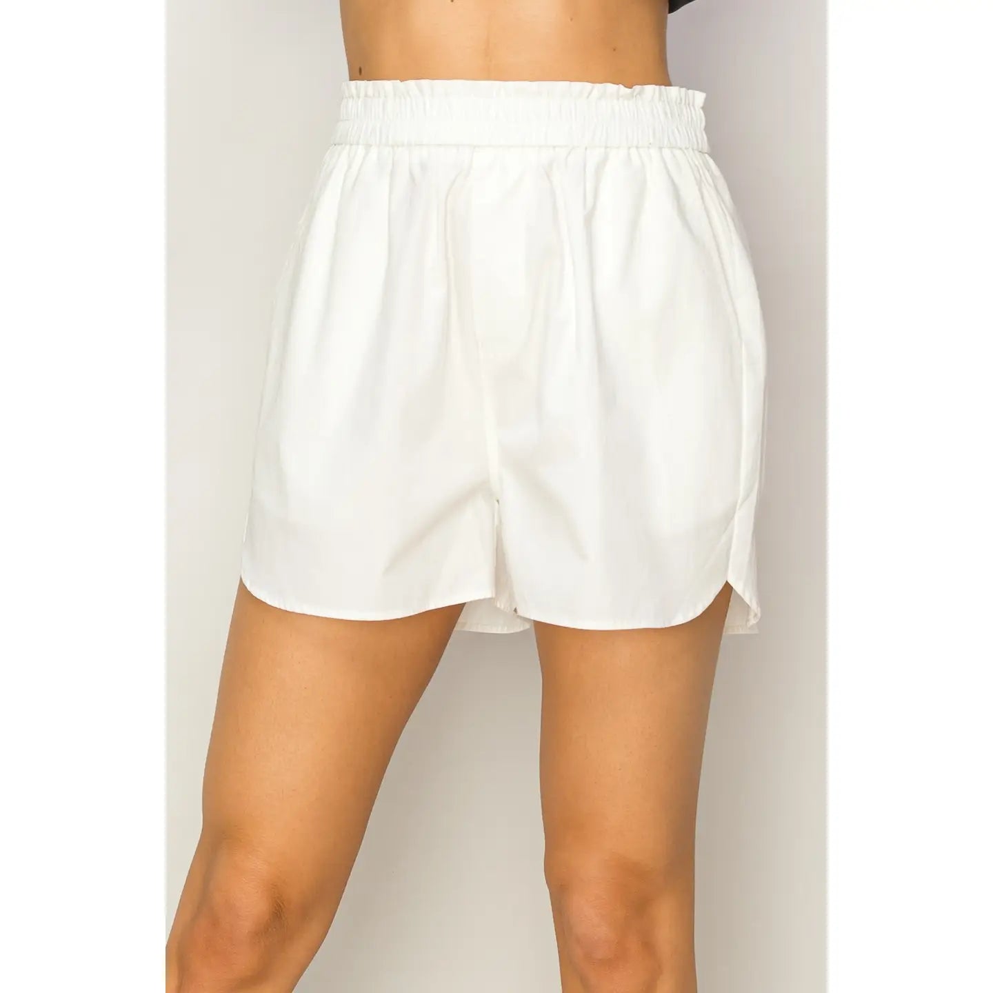 Poplin high waisted pull on shorts (2 colors)